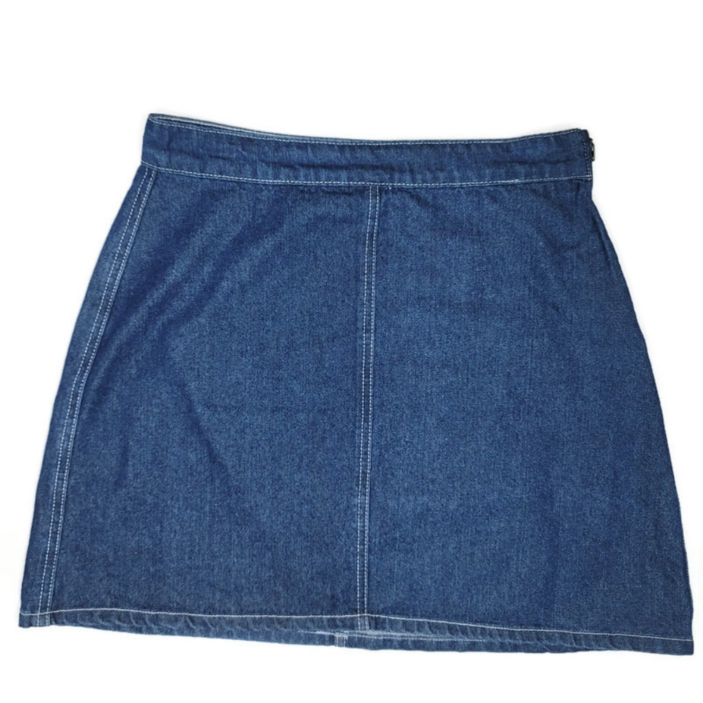 Cotton on no pocket denim blue jean a line miniskirt size 6. Zipper side.